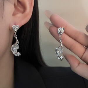 E1143-4 silver flower hollow heart