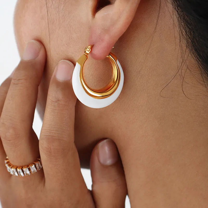 Wholesale PVD Coated Real Gold Plated 18K Gold Color Block Titanium Steel Simple Style Waterproof Non Tarnish Hoop Earrings