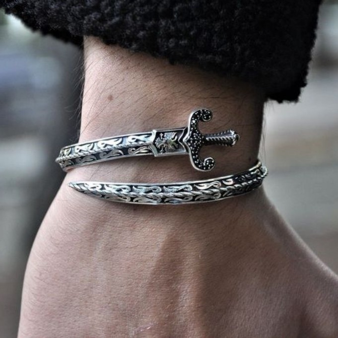 Wholesale Vintage Gothic Snake Sword Bracelet