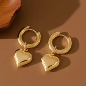 E03050-Love-Earrings- Gold