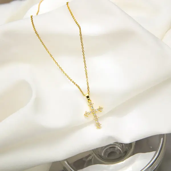 Wholesale Retro Cross Stainless Steel Inlay Rhinestones Pendant Necklace