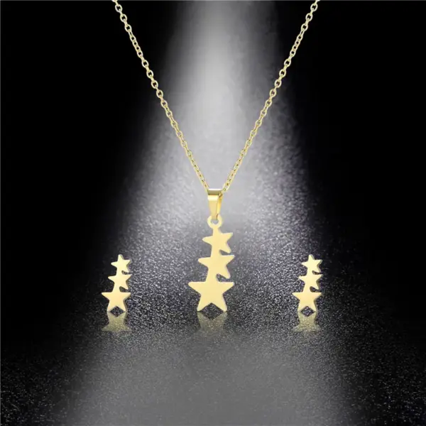 Wholesale 18k Gold-plated Stainless Steel Chain Necklace Five-pointed Star Pendant Necklace Earrings Three-piece Clavicle Chain