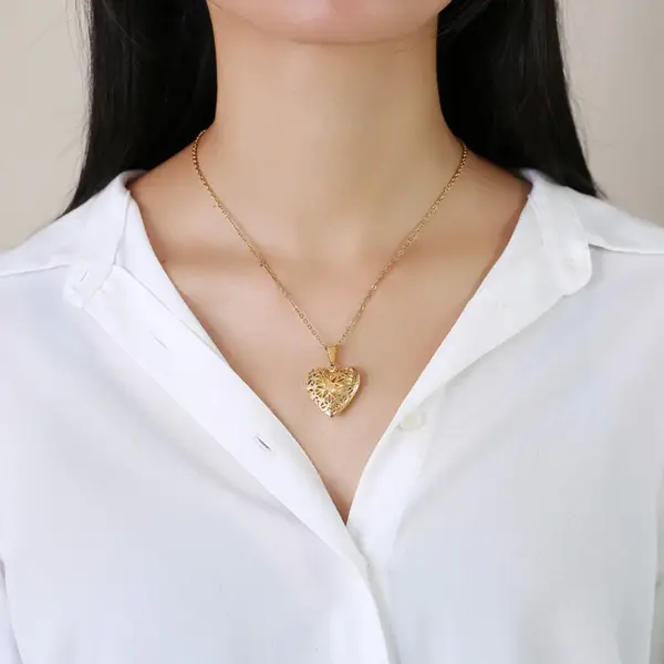 Wholesale Jewelry Fashion Heart Shape 201 Stainless Steel Plating Stainless Steel Necklaces