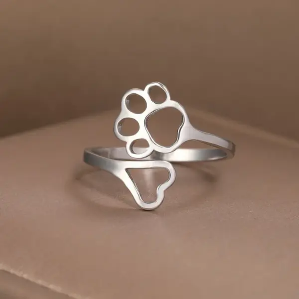 Wholesale PVD Coated Gold Plated Paw Print Heart Shape 304 Stainless Steel Simple Style Waterproof Non Tarnish Open Ring