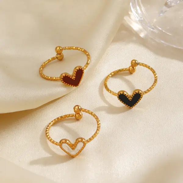 Wholesale Ion Plating (IP) 18K Gold Plated Heart Shape 304 Stainless Steel Sweet Simple Style Waterproof Non Tarnish Rings