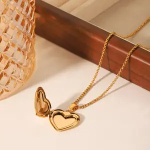 Wholesale 304 Stainless Steel Heart Shape PVD Coated 18K Real Gold Plated IG Style Princess Romantic Waterproof Non Tarnish Belcher Chain White Gold Locket Necklace