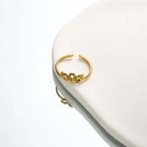 A015J / Adjustable Opening