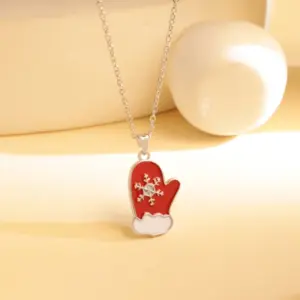 Xl2635 Christmas Gloves Snowflake Necklace / Silver