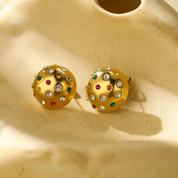 Wholesale PVD Coated Real Gold Plated Round 304 Stainless Steel Retro Waterproof Non Tarnish Ear Studs