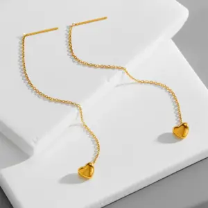E007 Heart-Shaped Ear Thread Gold