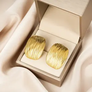 E1373-A (Gold Stud Earrings Pairs)