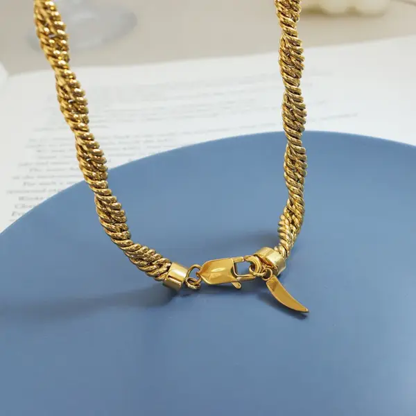 Wholesale PVD Coated Real Gold Plated Twist Titanium Steel Simple Style Waterproof Non Tarnish Bracelets Necklace