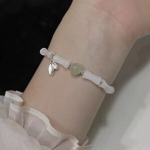 White bamboo leaf pendant bracelet