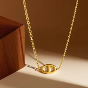 X06135-Patchwork Pig Nose Necklace- Gold