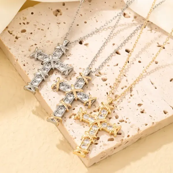 Wholesale Casual Cross 304 Stainless Steel Copper Inlay Gold Plated Silver Plated Zircon Pendant Necklace
