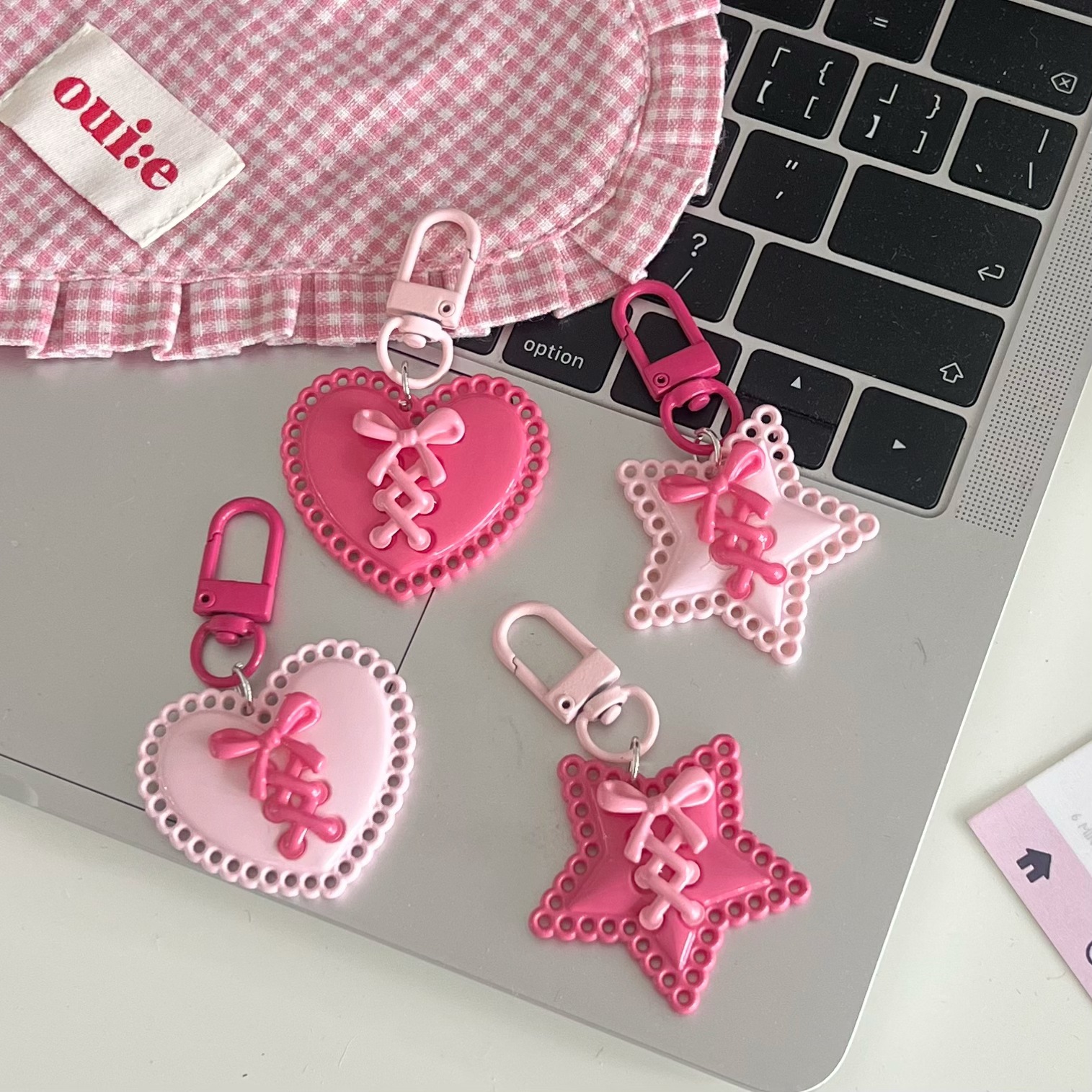 Wholesale Hollow Strap Star Keychain Girl Sweet Five-inted Star Pendant Cute Bow Girlfriend Pendant Aessories