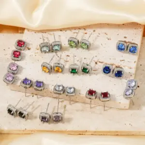 1 Pair Casual Simple Style Square Inlay Copper Zircon Sier Plated Ear Studs