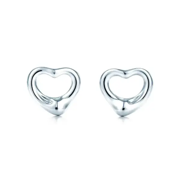 Wholesale Ion Plating (IP) 18K Gold Plated Geometric Letter Heart Shape 304 Stainless Steel Vintage Style Simple Style Waterproof Non Tarnish Ear Studs