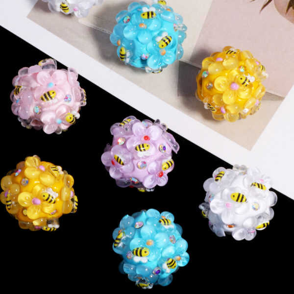 Wholesale Soft Pottery Bees Beads Can Wear Straight Hole Beads Beads DIY Mobile Phone Chain Key Chain Bag Chain Jewelry Accessories