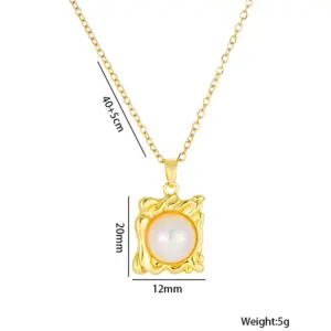896 Gold Square Art Frame Necklace