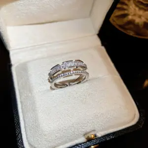 49# Ring-Silver-Double Layer