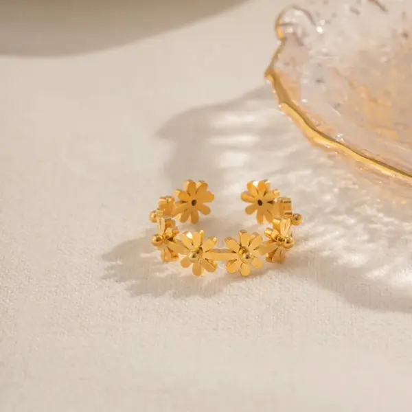 Wholesale Jewelry IG Style Sweet Flower 304 Stainless Steel PVD Coated Plating Open Ring