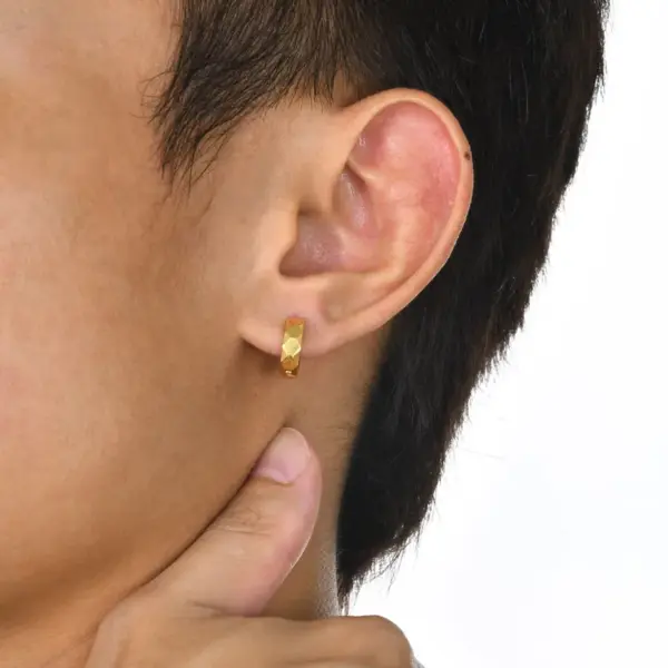 Wholesale PVD Coated Real Gold Plated Solid Color 304 Stainless Steel Casual Classic Style Waterproof Non Tarnish Hoop Earrings