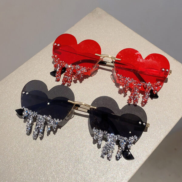 Wholesale Cross-border New Love Water Drops Handmade Diamond Sunglasses Personalized Funny Fashion Show Metal Borderless Sunglasses