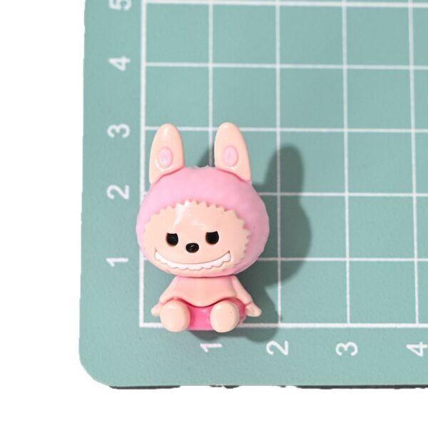 Wholesale Cartoon Sitting Crying Baby Cute Rubber Beads with Holes