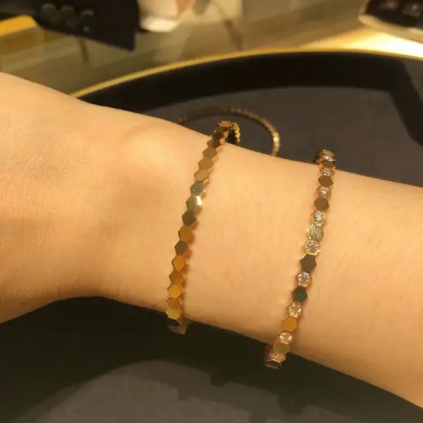 Wholesale Fashion Geometric Titanium Steel Zircon Bangle