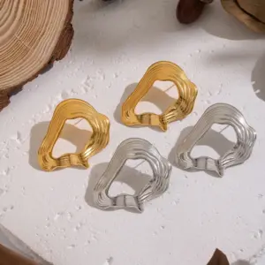 Wholesale Vacuum Electroplating (In Furnace) Plated 18K Real Gold Geometric Irregular Wave Pattern Layered Niche Design Earrings Ear Jewelry 304 Stainless Steel Non-Fading Accessories Ornaments