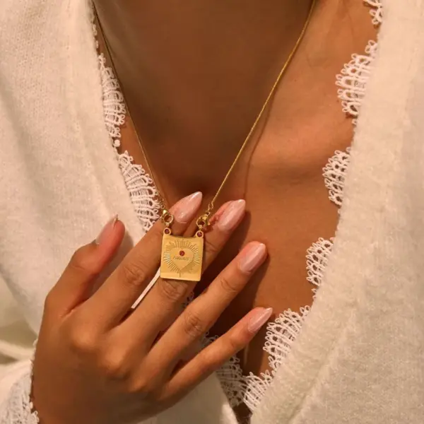 Wholesale Valentine's Day Gift Heart-shaped Souvenir Necklace Pendant Earrings High-end 304 Stainless Steel Jewelry Set 18K Real Gold Plated Vacuum Electroplating Natural Stone Zircon