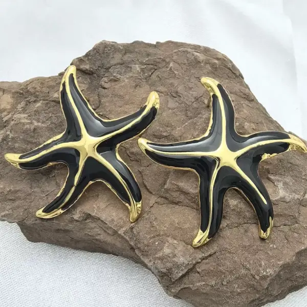 1 Piece Casual Elegant Lady Starfish Steel 18K Gold Plated Earrings