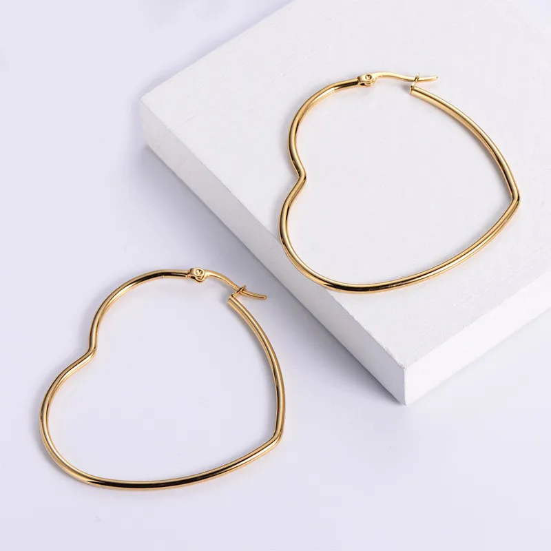 Wholesale 1 Pair Fashion Heart Shape Plating Titanium Steel Hoop Earrings