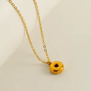 Gold / O