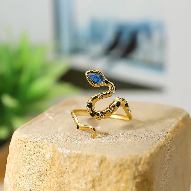 Wholesale PVD Coated 14K Gold Real Gold Plated Snake 304 Stainless Steel IG Style Vacation Waterproof Non Tarnish Open Rings