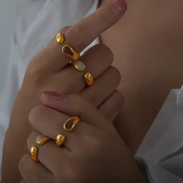 304 Stainless Steel Solid Color PVD Coated 18K Gold Plated Real Gold Plated Simple Style Waterproof Non Tarnish Enamel Plating Open Rings