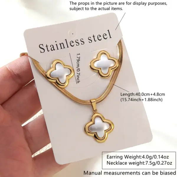 Water Plated Imitation Gold White Heart/Geometric/Butterfly Shaped Jewelry Set 304 Stainless Steel Three-Dimensional Snake Chain