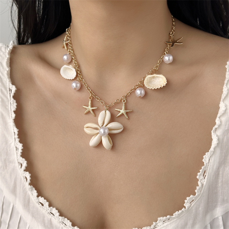 Wholesale European and American Fashion All-match Summer Hand-woven Shell Flower Necklace pular Ladies Necklace Beach Casual Aessories