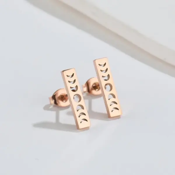Wholesale PVD Coated 18K Gold Real Gold Plated Sun Moon 304 Stainless Steel Fashion Waterproof Non Tarnish Ear Studs