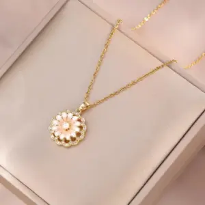 X0394 Flower Rotating Necklace