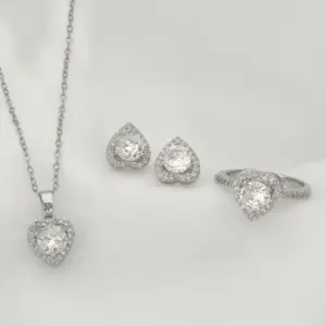 Wholesale Jewelry Elegant Heart Shape Titanium Steel Copper Zircon Inlay Rings Earrings Necklace Cable Chain