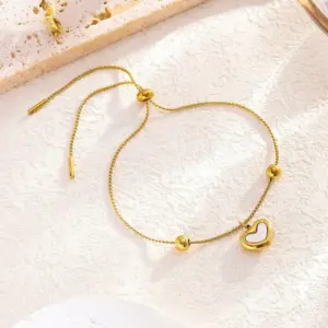 7819 Heart White Shell Bracelet / Gold