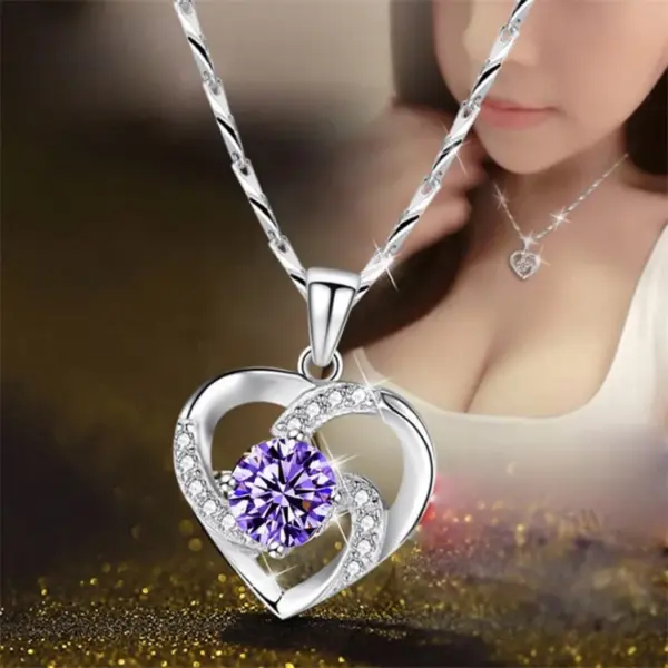 Wholesale Fashion Heart Shape Copper Rhinestones Pendant Necklace In Bulk