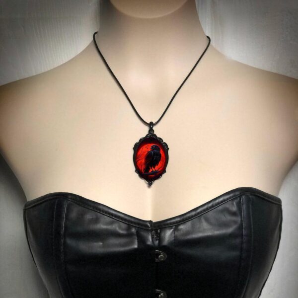 Wholesale Jun eucalyptus Gothic acrylic creative crow collar temperament leather rope necklace factory direct