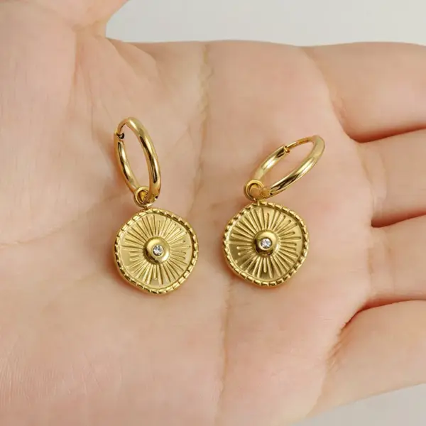 Wholesale 1 Pair Retro Round Inlay 304 Stainless Steel Rhinestones 18K Gold Plated Stainless Steel Earrings