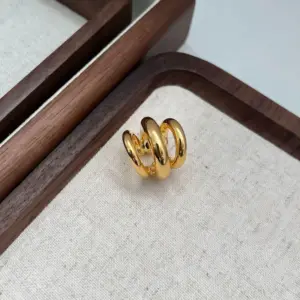 18K Gold [Ear Clip]]