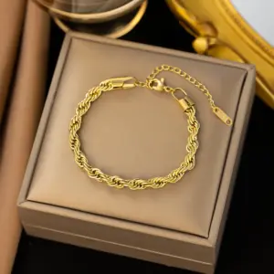 28 [Ae27] 5mm Twist Bracelet / Gold