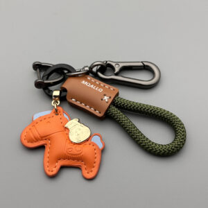 Green flocked rope + waist buckle + orange pony