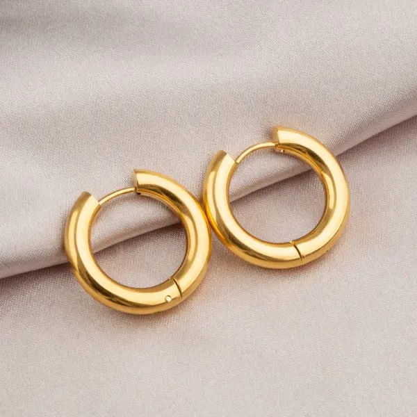 Vacuum Plating Real Gold Plated 18K Gold Round 304 Stainless Steel Titanium Steel Simple Style Waterproof Non Tarnish Hoop Earrings